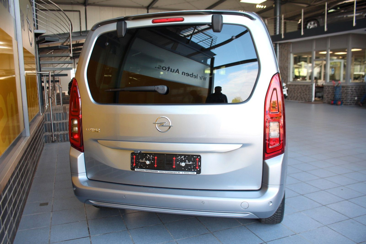 Opel Combo Life E Elegance 180°Kamera Allwetter DAB - Transport persoane: Foto 4 Opel Combo Life E Elegance 180°Kamera Allwetter DAB - Transport persoane: Foto 4