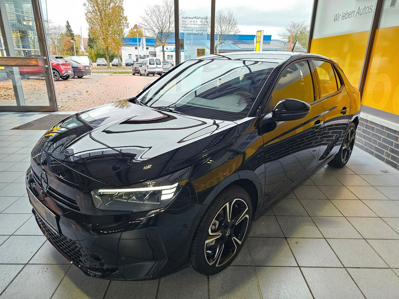 Opel Corsa F 1.2 GS AT-8 Lenkradheizg. Kamera LED ACC - Berlină/ Sedan: Foto 2 Opel Corsa F 1.2 GS AT-8 Lenkradheizg. Kamera LED ACC - Berlină/ Sedan: Foto 2