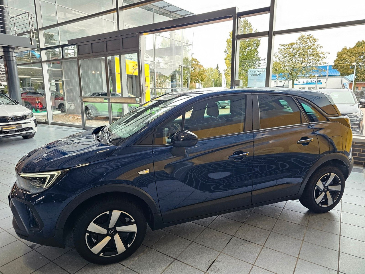 Opel Crossland Navi SHZ LHzg PDC Kamera - Transport persoane: Foto 4 Opel Crossland Navi SHZ LHzg PDC Kamera - Transport persoane: Foto 4