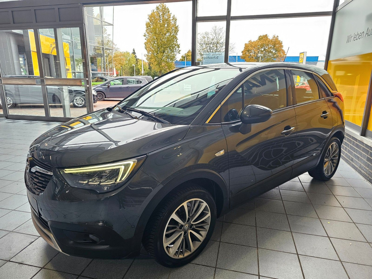 Opel Crossland (X) SHZ Lhzg Navi AHK - Transport persoane: Foto 3 Opel Crossland (X) SHZ Lhzg Navi AHK - Transport persoane: Foto 3