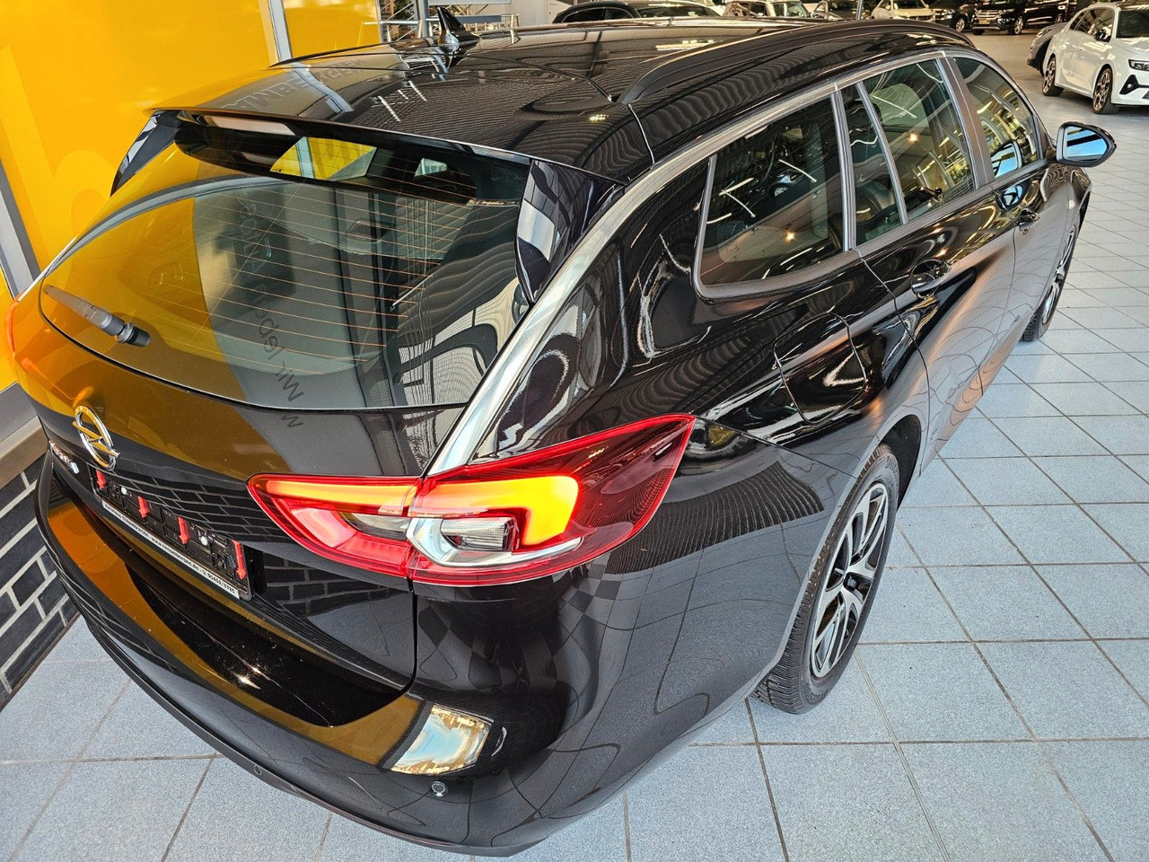 Opel Insignia B ST SHZ LHzg Carplay PDC Spurassistent - Mașină break: Foto 3 Opel Insignia B ST SHZ LHzg Carplay PDC Spurassistent - Mașină break: Foto 3
