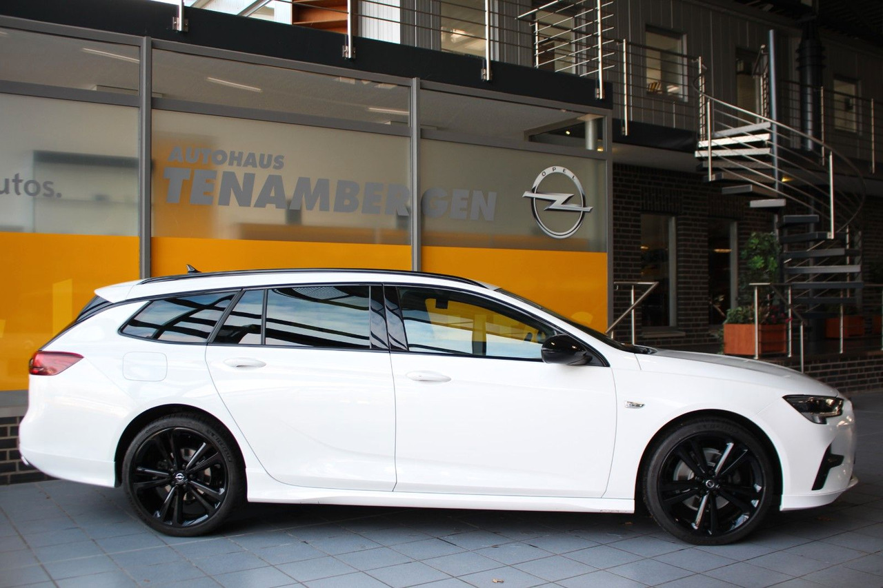 Opel Insignia B Sports Tourer Ultimate 4x4 AHK ACC - Automobil: Foto 3 Opel Insignia B Sports Tourer Ultimate 4x4 AHK ACC - Automobil: Foto 3