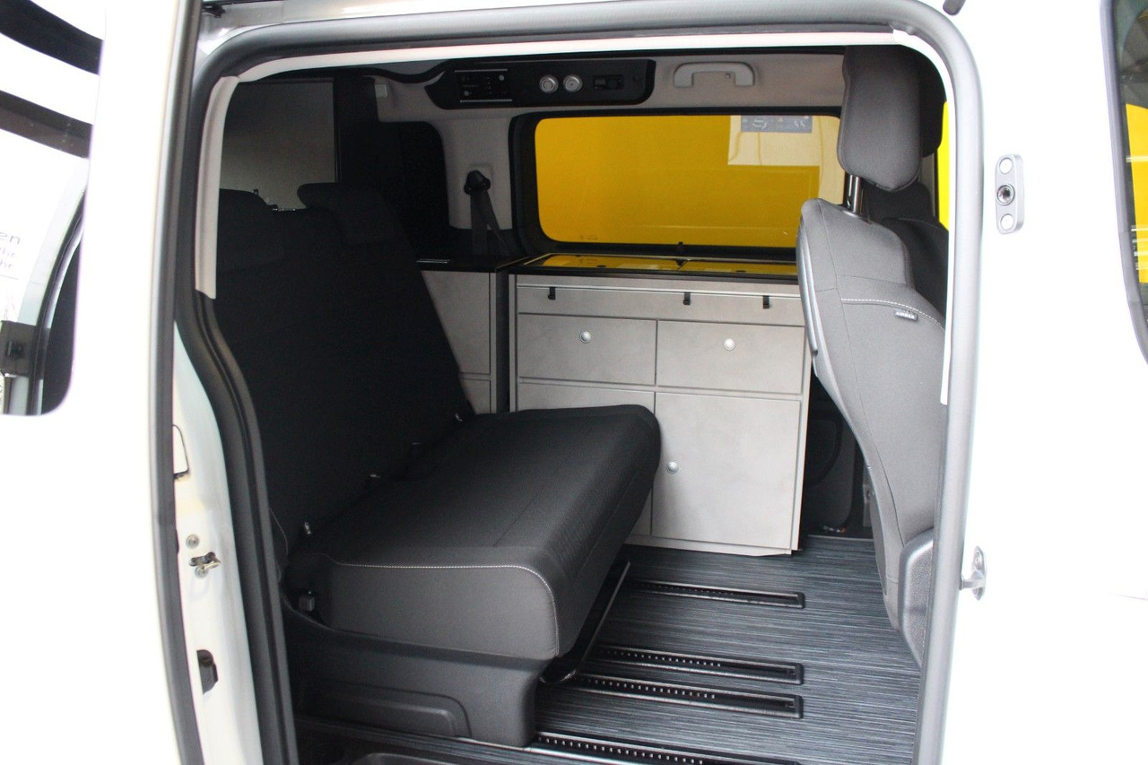 Opel Zafira Life Crosscamp Küche Markise AHK Navi ACC - Transport persoane: Foto 4 Opel Zafira Life Crosscamp Küche Markise AHK Navi ACC - Transport persoane: Foto 4