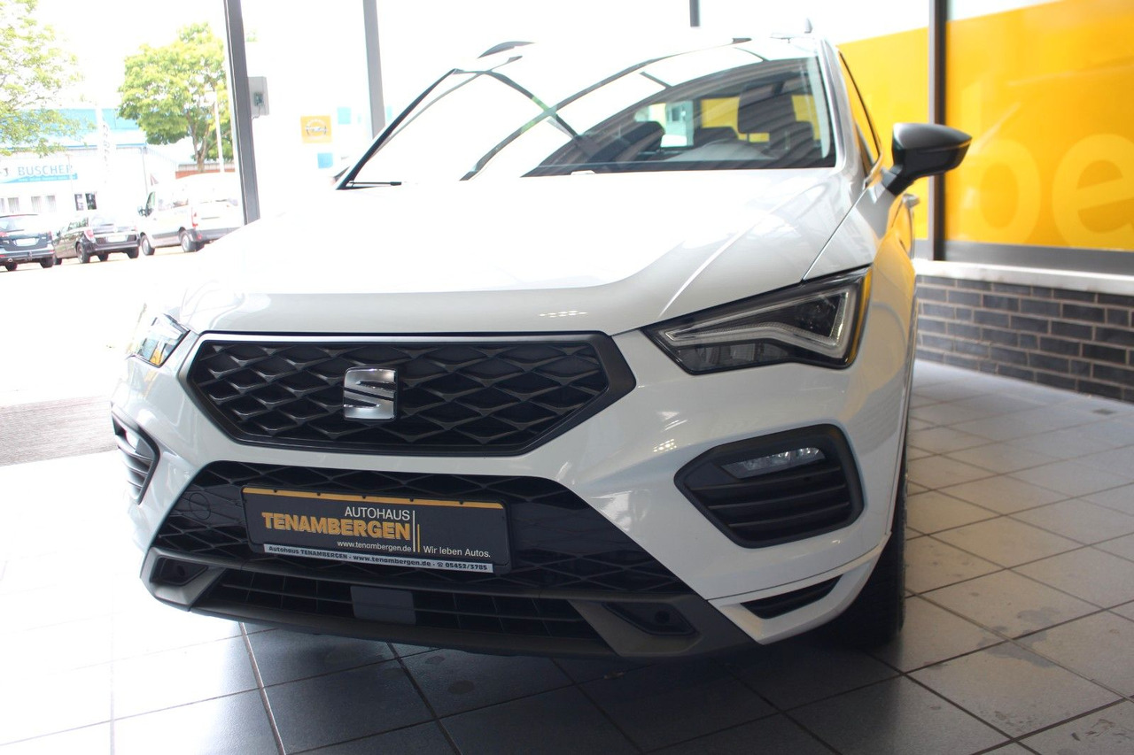 Seat Ateca 1.5 TSI FR ACR Lenkradhzg Pano Beats ACC - SUV: Foto 5 Seat Ateca 1.5 TSI FR ACR Lenkradhzg Pano Beats ACC - SUV: Foto 5