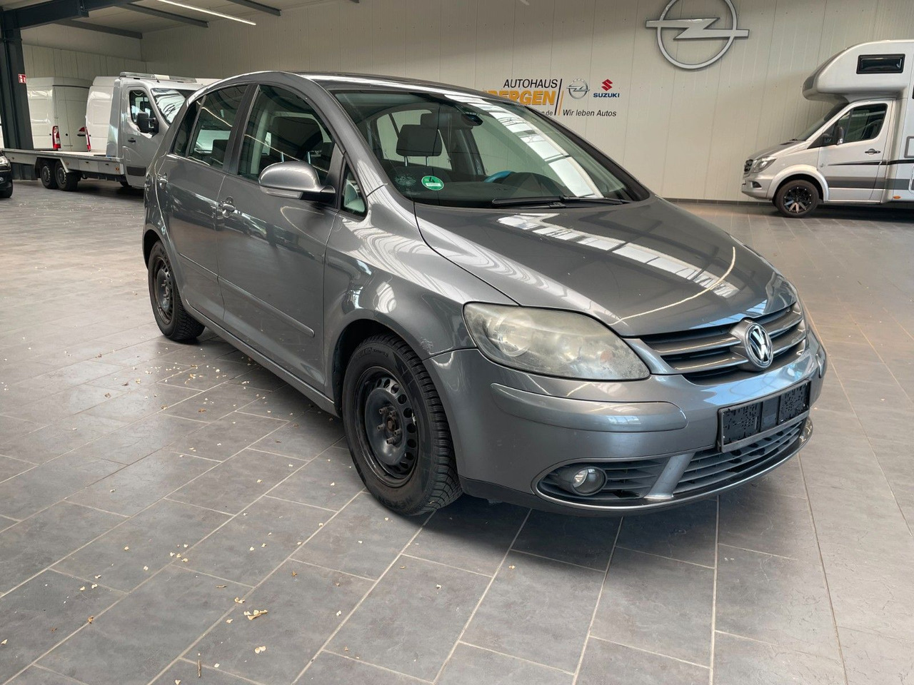 Volkswagen Golf Plus - Transport persoane: Foto 1 Volkswagen Golf Plus - Transport persoane: Foto 1