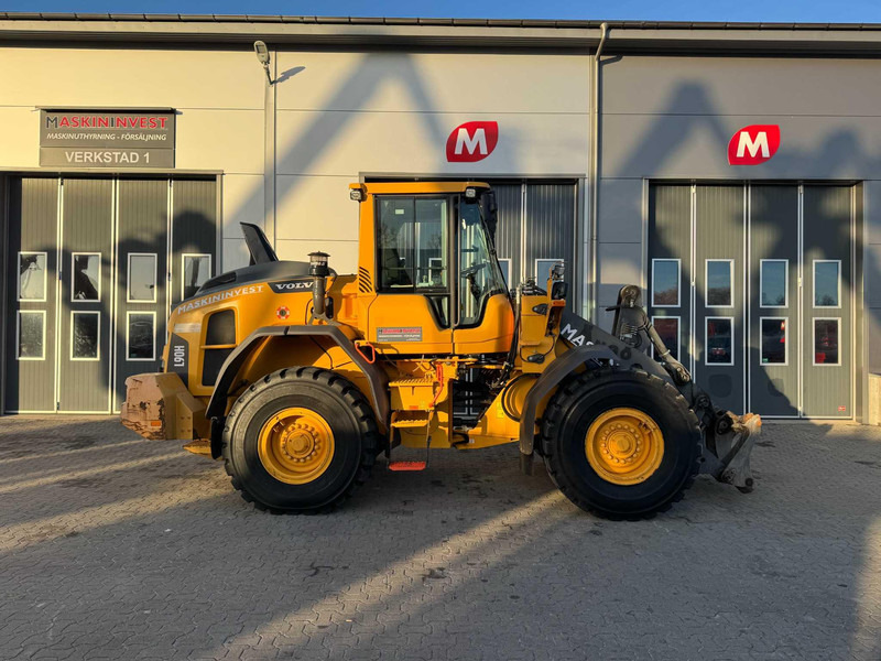Volvo L90H Volvo L90H - Încărcător frontal pe pneuri: Foto 4 Volvo L90H Volvo L90H - Încărcător frontal pe pneuri: Foto 4
