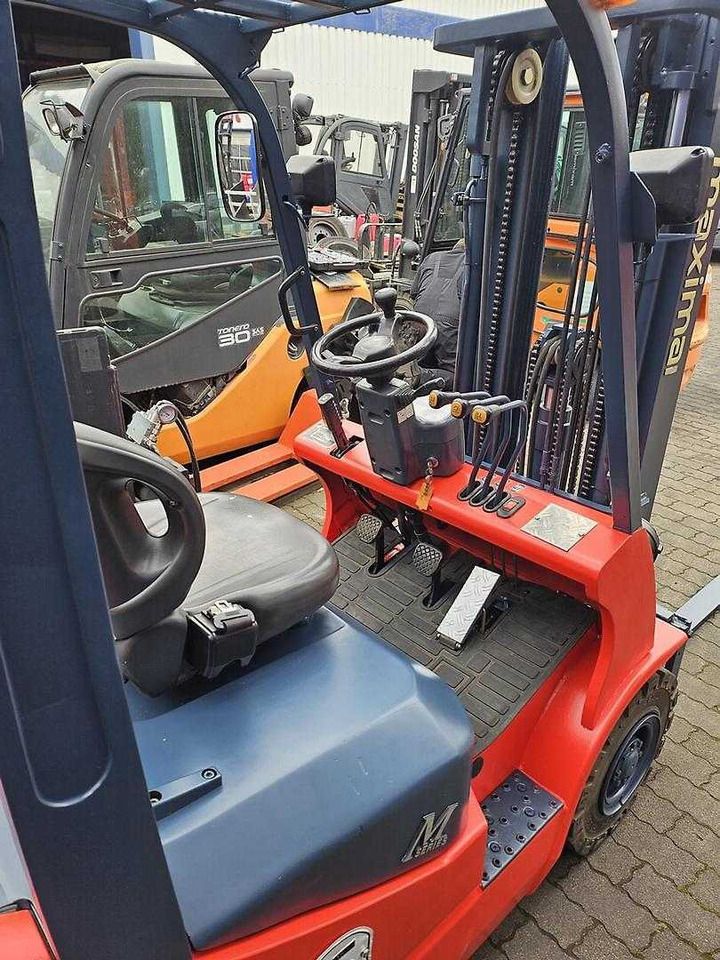Maximal FD18T - Stivuitor diesel: Foto 3 Maximal FD18T - Stivuitor diesel: Foto 3