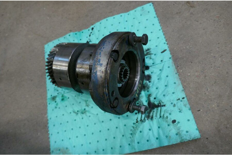 Mercedes-Benz Actros MP4 - Punte şi piese: Foto 3 Mercedes-Benz Actros MP4 - Punte şi piese: Foto 3