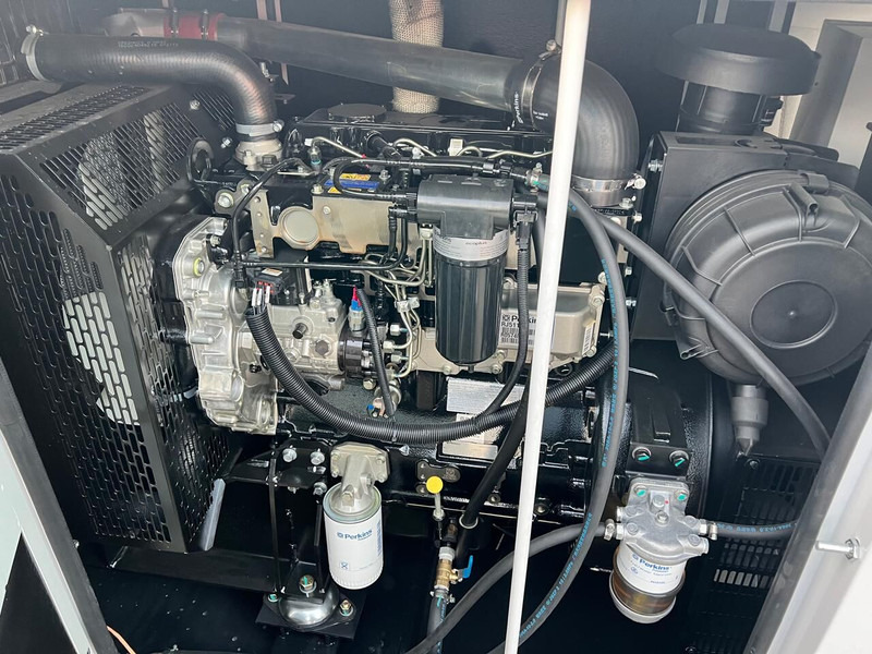 Perkins SP110GFS - Generator electric: Foto 3 Perkins SP110GFS - Generator electric: Foto 3