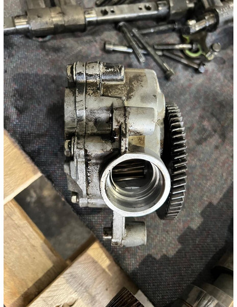 Scania 2092332 - Pompă de ulei: Foto 3 Scania 2092332 - Pompă de ulei: Foto 3