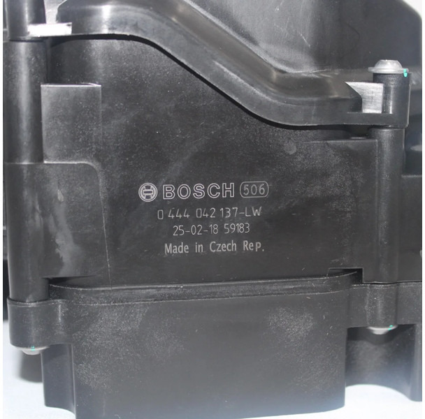 DAF XF106 Ad Blue Pomp 1819797 Nieuw - Sistem de alimentare combustibil pentru Camion: Foto 3 DAF XF106 Ad Blue Pomp 1819797 Nieuw - Sistem de alimentare combustibil pentru Camion: Foto 3