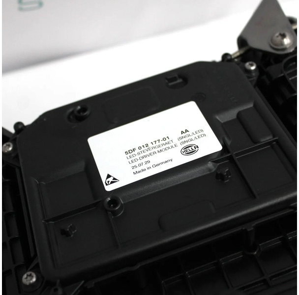 Scania NGS Koplamp Links 2674390 Nieuw - Far pentru Camion: Foto 3 Scania NGS Koplamp Links 2674390 Nieuw - Far pentru Camion: Foto 3