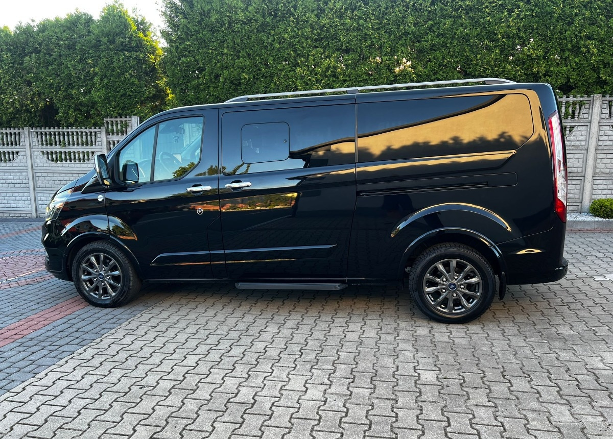 Ford Tourneo Custom Turneo Tytanium X specjalistyczny dla Inwalidów - Microbuz, Transport persoane: Foto 5 Ford Tourneo Custom Turneo Tytanium X specjalistyczny dla Inwalidów - Microbuz, Transport persoane: Foto 5