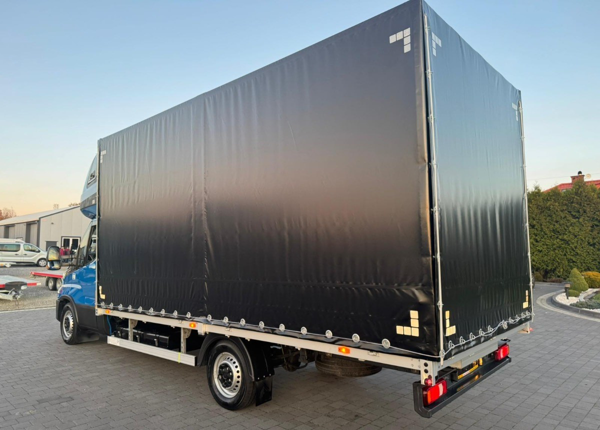 Iveco 35S18 3.0 Hi-Matic Salon Polska 30 180ps - Autoutilitară cu prelată: Foto 5 Iveco 35S18 3.0 Hi-Matic Salon Polska 30 180ps - Autoutilitară cu prelată: Foto 5