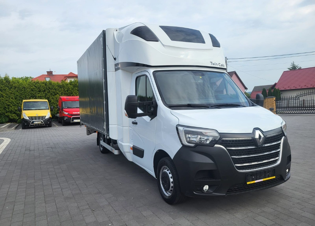 Renault 10 europalet kabina XXL 2x spania Master jak Nowy Kabina 2xspanie - Autoutilitară cu prelată: Foto 4 Renault 10 europalet kabina XXL 2x spania Master jak Nowy Kabina 2xspanie - Autoutilitară cu prelată: Foto 4