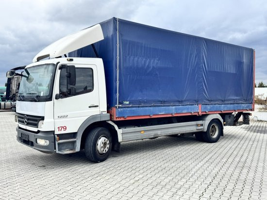 Mercedes-Benz Atego 1222 L Euro 4 - Camion cu prelată: Foto 4 Mercedes-Benz Atego 1222 L Euro 4 - Camion cu prelată: Foto 4