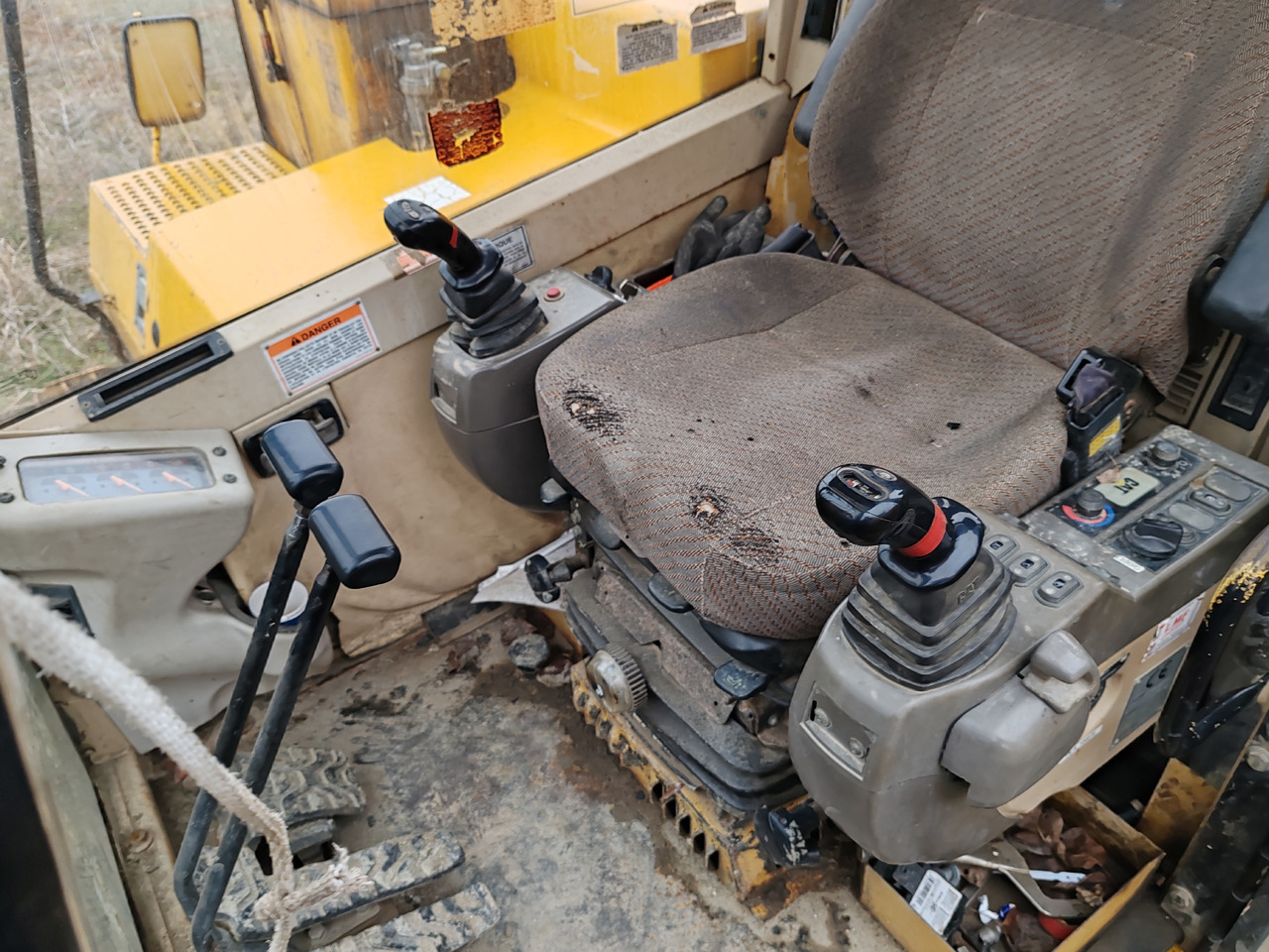 Mini excavator CATERPILLAR 307b: Foto 6