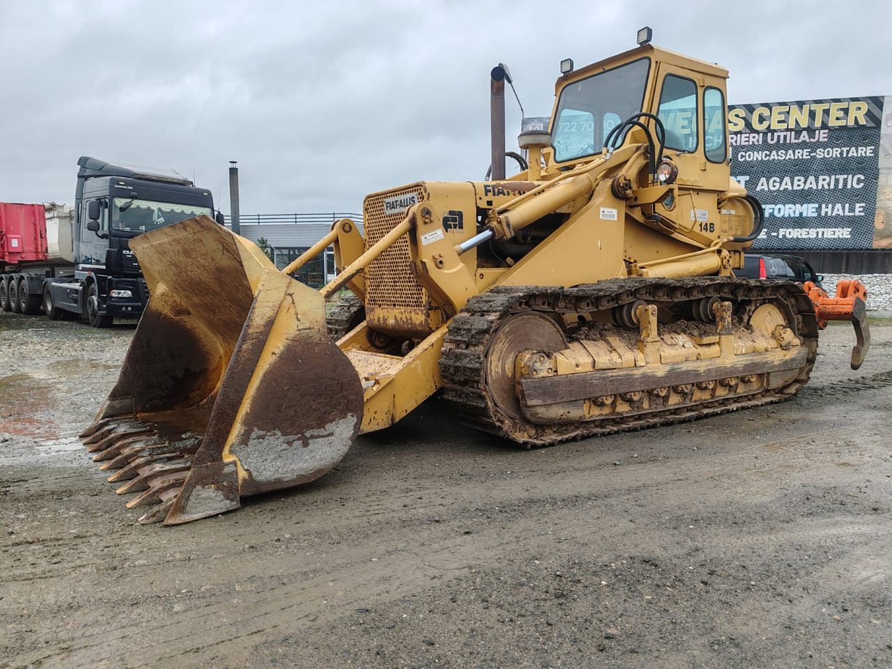 Fiat Allis FL14B - Încărcător pe şenile: Foto 1 Fiat Allis FL14B - Încărcător pe şenile: Foto 1