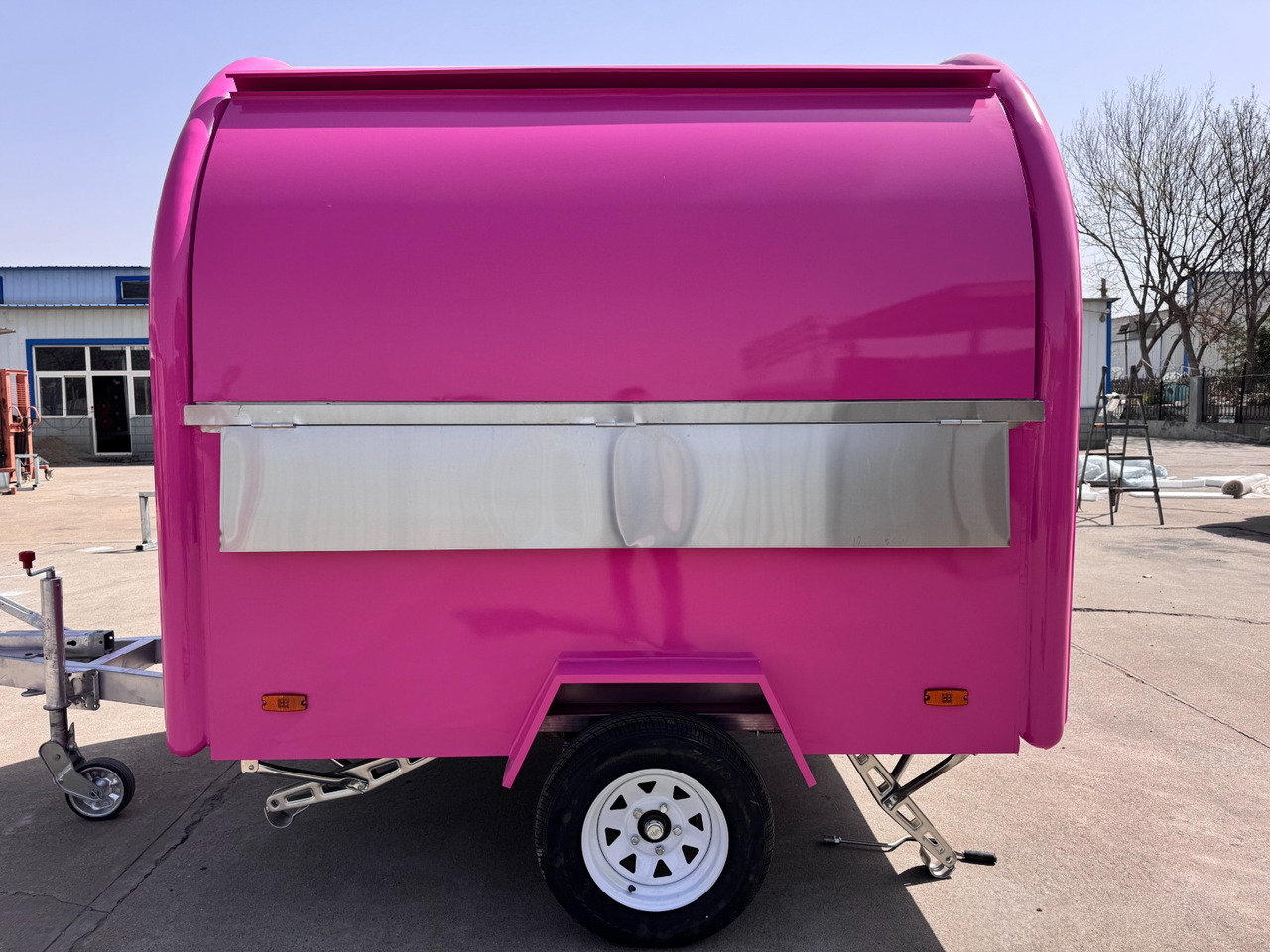 Deli Star Trailers EasyGo 230 Light - EU standards - Rulota comerciala: Foto 5 Deli Star Trailers EasyGo 230 Light - EU standards - Rulota comerciala: Foto 5