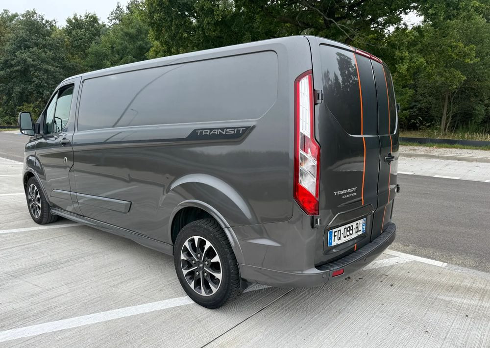 Ford TRANSIT CUSTOM - Autoutilitară compactă: Foto 3 Ford TRANSIT CUSTOM - Autoutilitară compactă: Foto 3