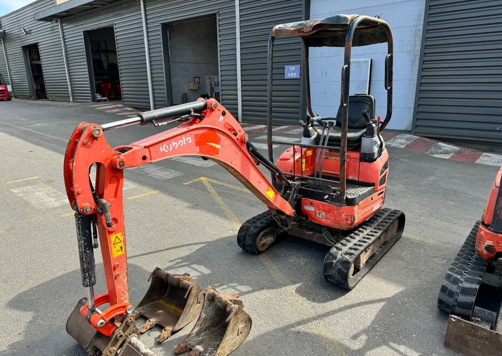 Kubota U15-3 - Excavator pe şenile: Foto 2 Kubota U15-3 - Excavator pe şenile: Foto 2