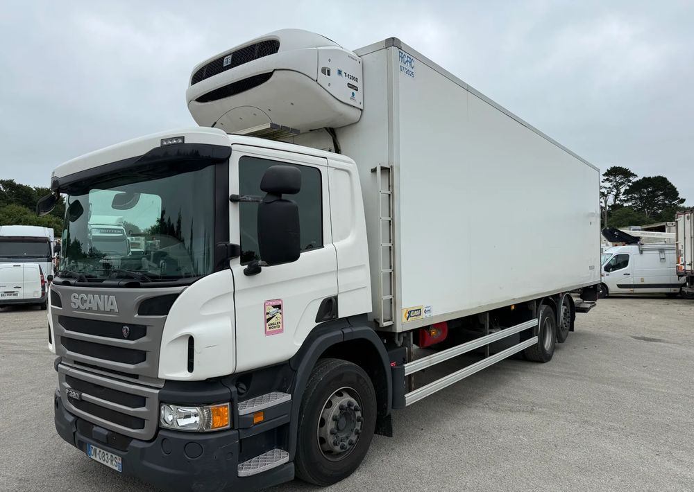 Scania P320 - Camion frigider: Foto 1 Scania P320 - Camion frigider: Foto 1