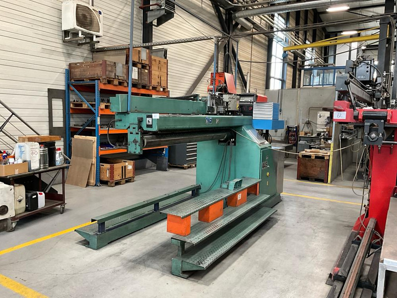 Utilaj prelucrare metal APS KF 2000: Foto 1