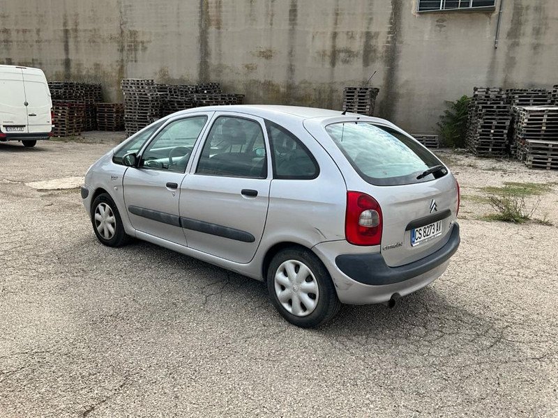 Citroën Xsara - Utilaje constructii: Foto 4 Citroën Xsara - Utilaje constructii: Foto 4