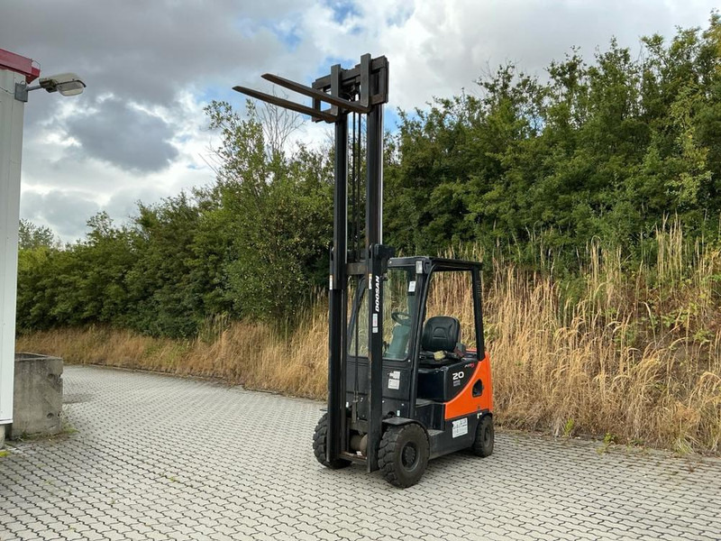 Doosan D209C-5 - Utilaje constructii: Foto 2 Doosan D209C-5 - Utilaje constructii: Foto 2