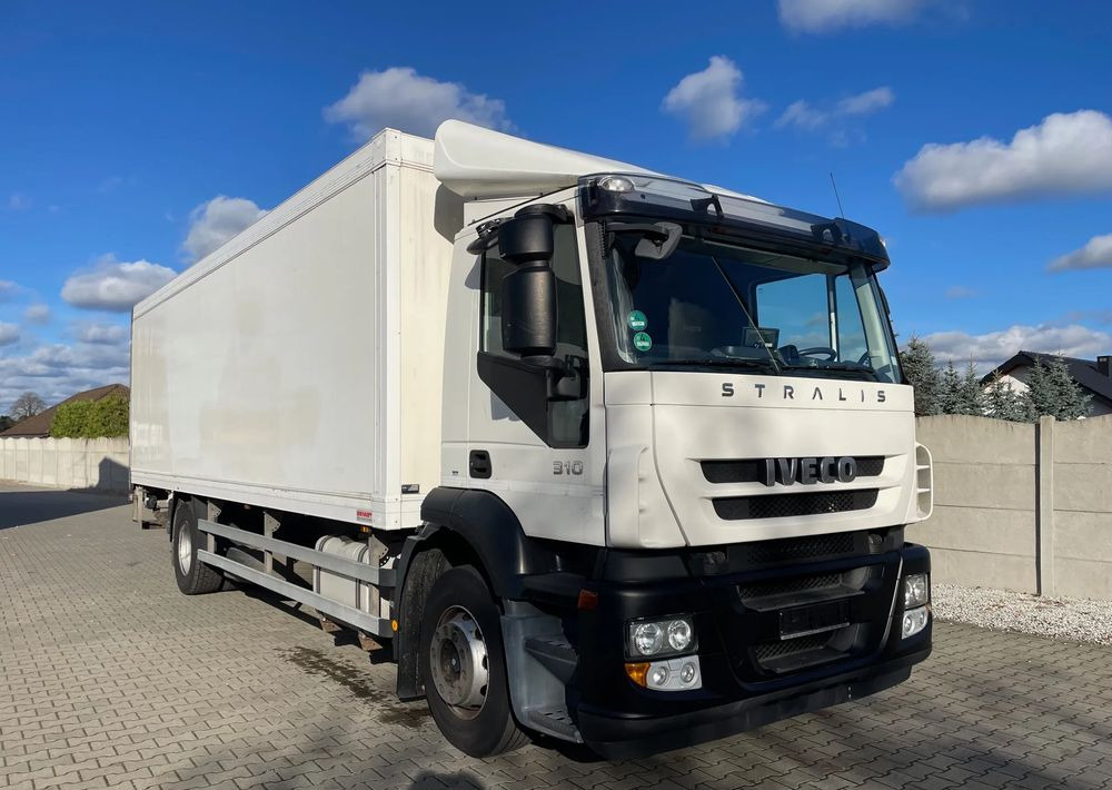 Iveco Stralis EEV 18.310 EURO 5, Chłodnia, PRZEBIEG 262 TYŚ KM!! - Camion frigider: Foto 3 Iveco Stralis EEV 18.310 EURO 5, Chłodnia, PRZEBIEG 262 TYŚ KM!! - Camion frigider: Foto 3