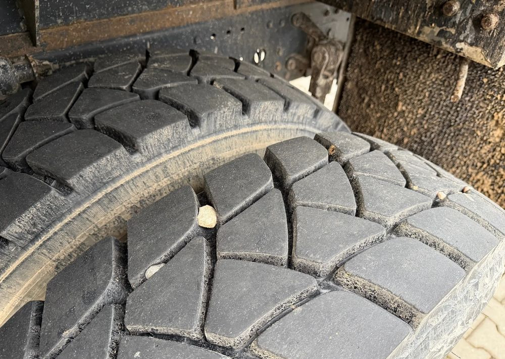 MAN TGS 18.400/ 6x2/WYWROTKA/PŁUG - Camion basculantă: Foto 5 MAN TGS 18.400/ 6x2/WYWROTKA/PŁUG - Camion basculantă: Foto 5