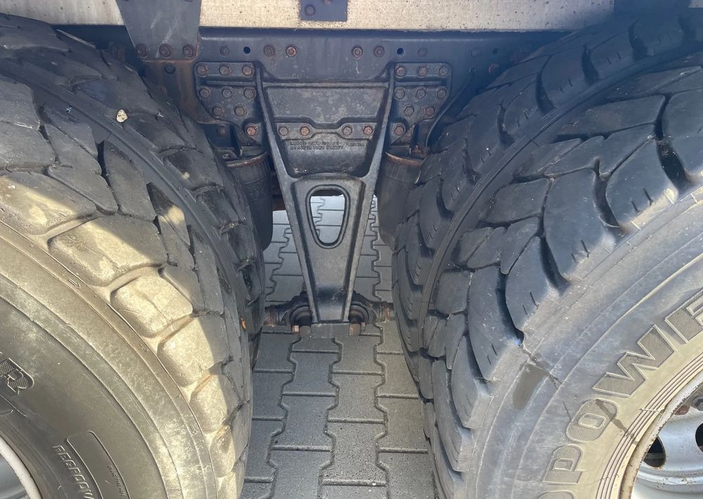 MAN TGX 26.500, 6x4, HDS EPSILOM M12Z, do transportu drewna. - Camion forestier, Camion cu macara: Foto 5 MAN TGX 26.500, 6x4, HDS EPSILOM M12Z, do transportu drewna. - Camion forestier, Camion cu macara: Foto 5