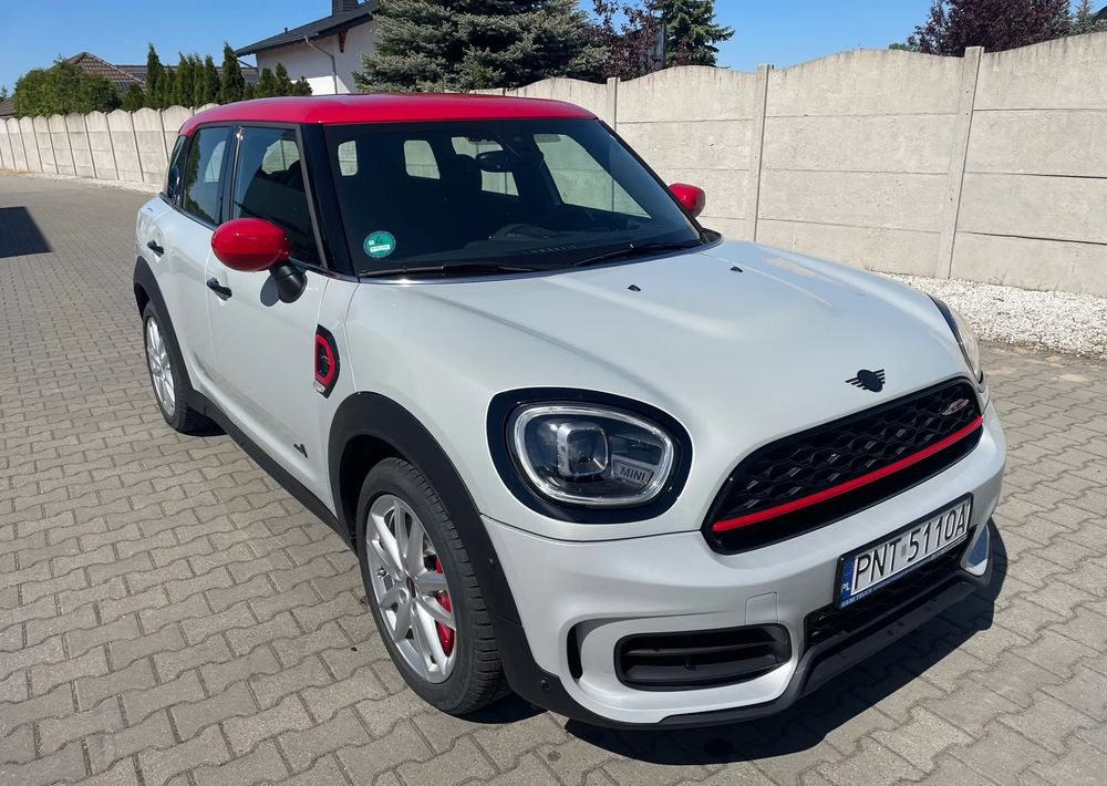 MINI John Cooper Works Countryman All4 - SUV: Foto 2 MINI John Cooper Works Countryman All4 - SUV: Foto 2