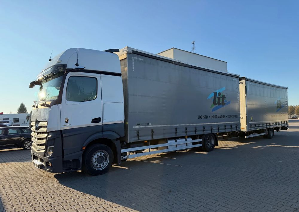 Mercedes-Benz ACTROS 1845 Zestaw przestrzenny przejazdowy120m3 - Camion cu prelată: Foto 3 Mercedes-Benz ACTROS 1845 Zestaw przestrzenny przejazdowy120m3 - Camion cu prelată: Foto 3
