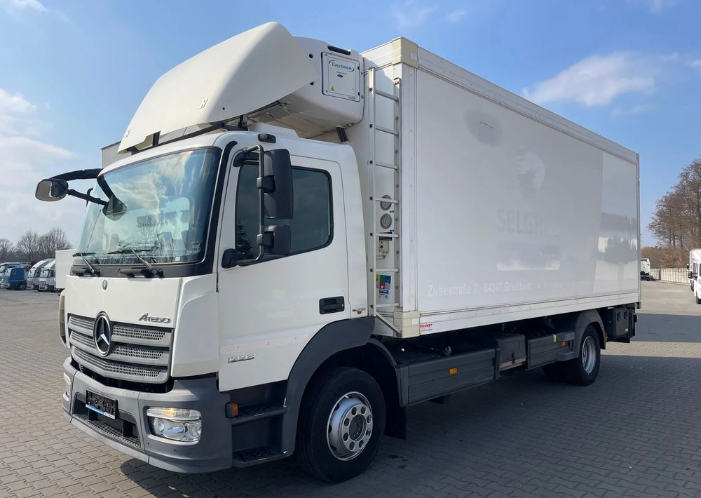 Mercedes-Benz ATEGO 1223/ CHŁODNIA/ 15 PALET - Camion frigider: Foto 2 Mercedes-Benz ATEGO 1223/ CHŁODNIA/ 15 PALET - Camion frigider: Foto 2