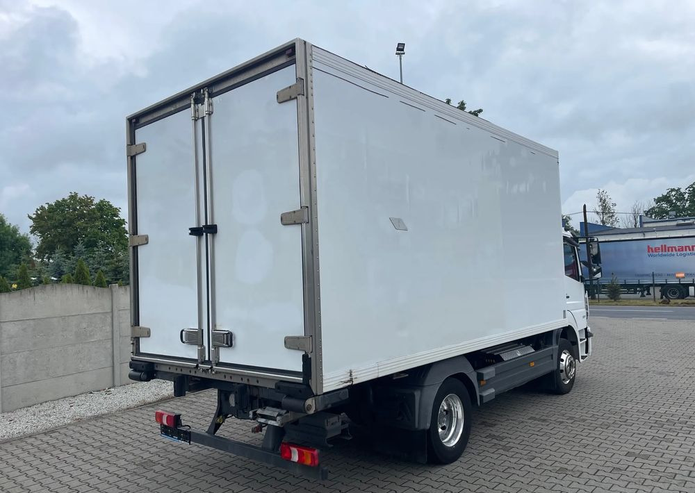 Mercedes-Benz ATEGO 1227 CHŁODNIA HAKOWA / HAKÓWKA - Camion frigider: Foto 5 Mercedes-Benz ATEGO 1227 CHŁODNIA HAKOWA / HAKÓWKA - Camion frigider: Foto 5