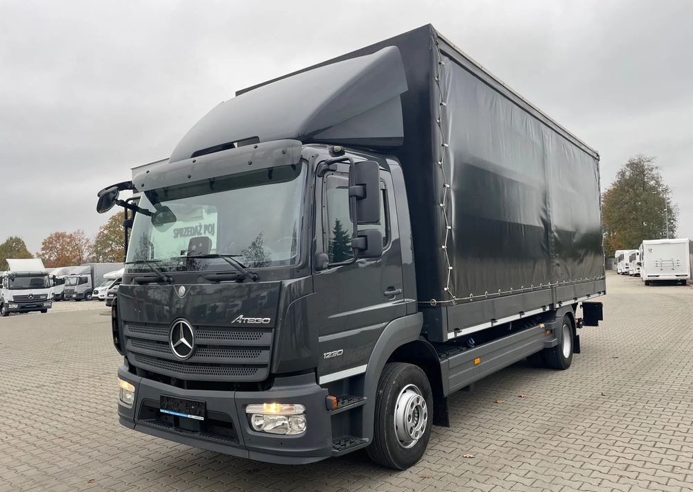 Mercedes-Benz ATEGO 1230 - Camion cu prelată: Foto 3 Mercedes-Benz ATEGO 1230 - Camion cu prelată: Foto 3