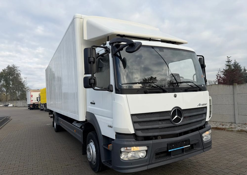 Mercedes-Benz ATEGO 1318 IZOTERMA 20 PALET! - Camion furgon: Foto 4 Mercedes-Benz ATEGO 1318 IZOTERMA 20 PALET! - Camion furgon: Foto 4