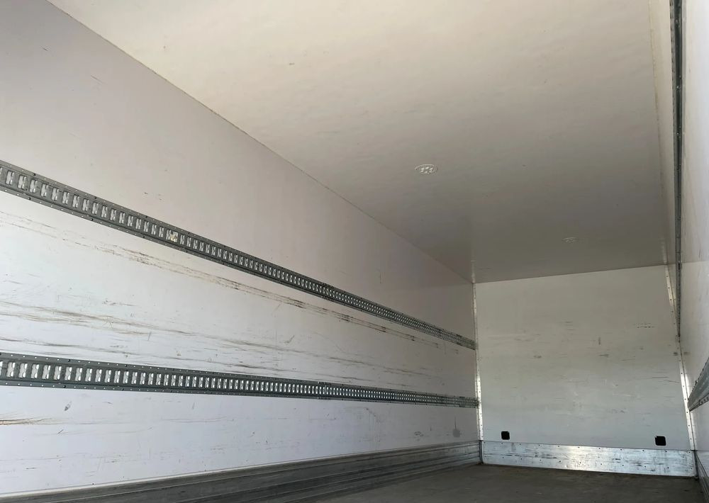 Leasing de Mercedes-Benz ATEGO 818, IZOTERMA OGRZEWANA! Mercedes-Benz ATEGO 818, IZOTERMA OGRZEWANA!: Foto 11 Leasing de Mercedes-Benz ATEGO 818, IZOTERMA OGRZEWANA! Mercedes-Benz ATEGO 818, IZOTERMA OGRZEWANA!: Foto 11