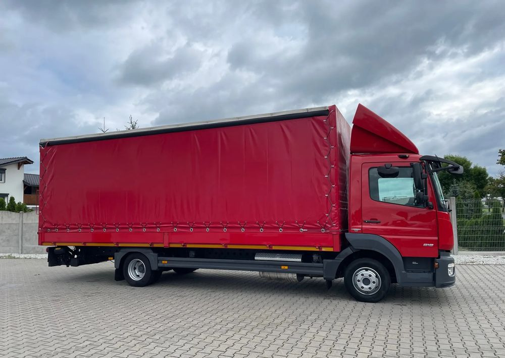 Mercedes-Benz ATEGO 818, Klima, webasto, burtofirana! - Camion cu prelată: Foto 4 Mercedes-Benz ATEGO 818, Klima, webasto, burtofirana! - Camion cu prelată: Foto 4