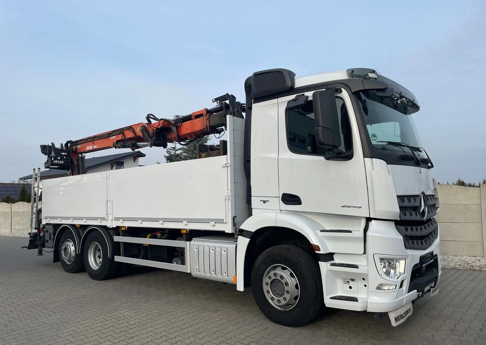 Mercedes-Benz Arocs 2545, HDS ATLAS 186.3 - PILOT - Camion platformă, Camion cu macara: Foto 4 Mercedes-Benz Arocs 2545, HDS ATLAS 186.3 - PILOT - Camion platformă, Camion cu macara: Foto 4