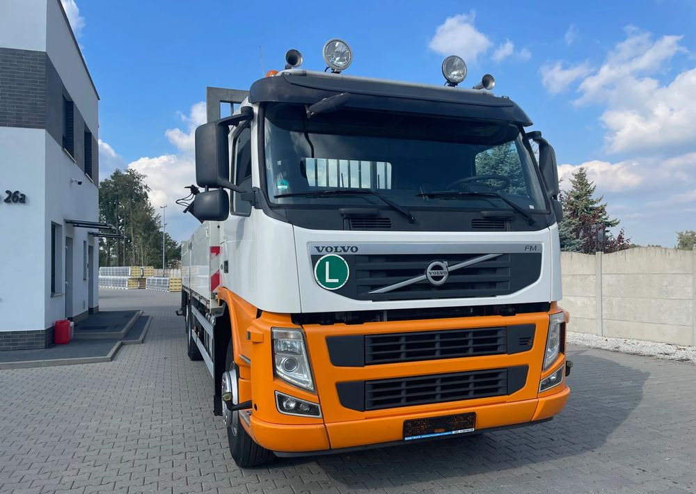 Volvo FM410 EURO 5, HDS ATLAS 165.2E-A2 RADIO STEROWANY, ZABUDOWA 7,1 m! - Camion platformă, Camion cu macara: Foto 4 Volvo FM410 EURO 5, HDS ATLAS 165.2E-A2 RADIO STEROWANY, ZABUDOWA 7,1 m! - Camion platformă, Camion cu macara: Foto 4