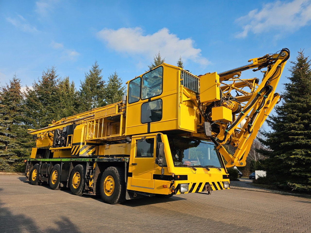SPIERINGS SK488-AT4 40M Mobile tower crane - Macara tot teren: Foto 2 SPIERINGS SK488-AT4 40M Mobile tower crane - Macara tot teren: Foto 2