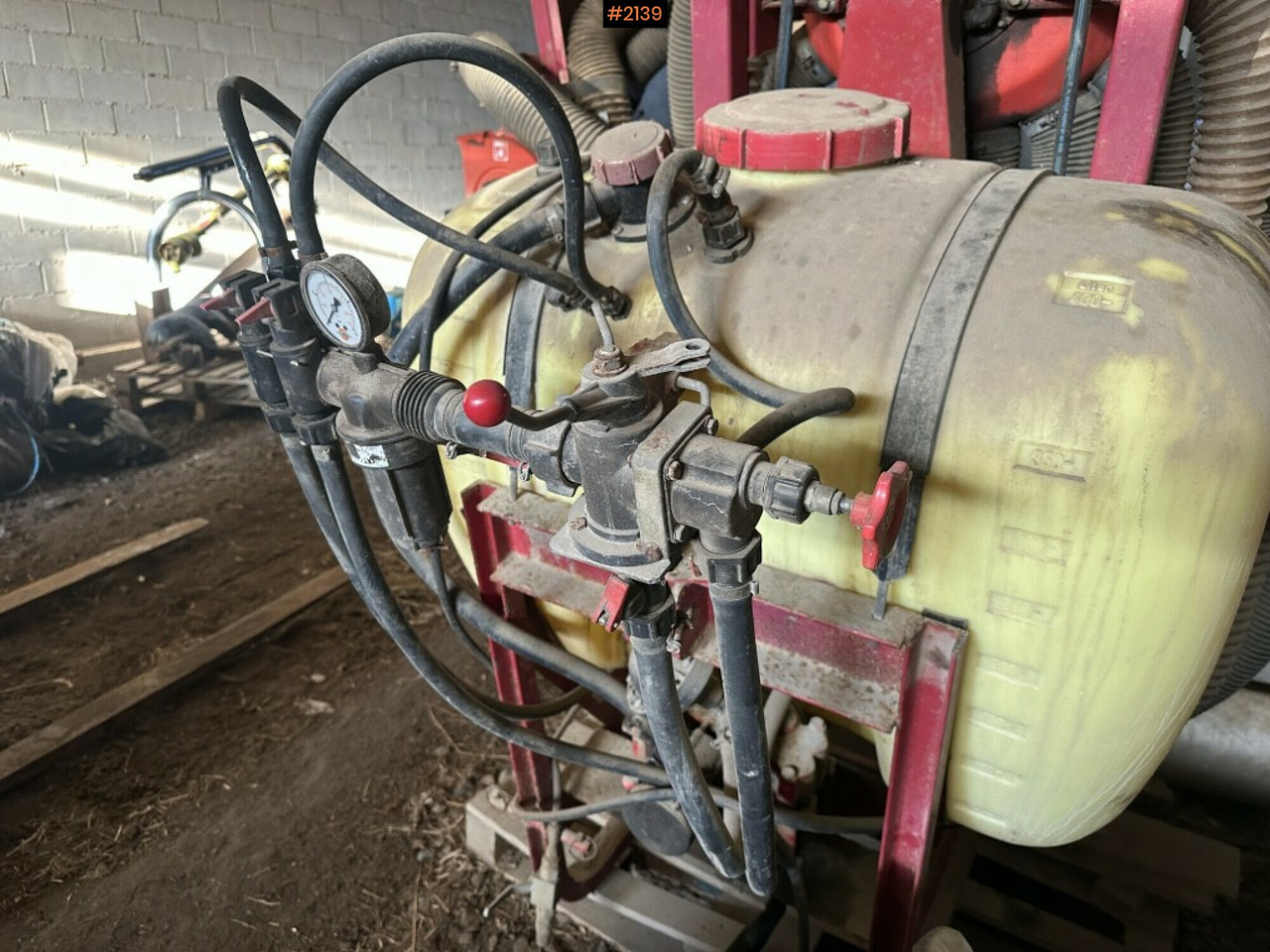Mist blower Hardi 400 liters - Maşină de erbicidat purtata: Foto 4 Mist blower Hardi 400 liters - Maşină de erbicidat purtata: Foto 4