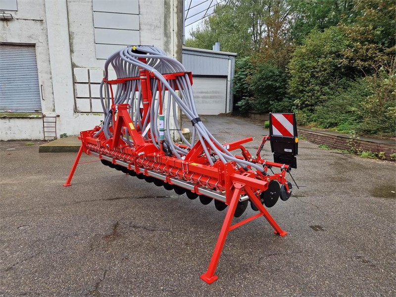 Kverneland CB 3500 3 punt - Semănătoare combinată: Foto 1 Kverneland CB 3500 3 punt - Semănătoare combinată: Foto 1