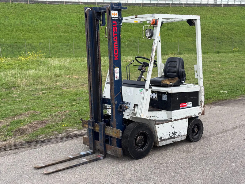 Komatsu Elektrische FB15-5 - Electrostivuitor: Foto 1 Komatsu Elektrische FB15-5 - Electrostivuitor: Foto 1