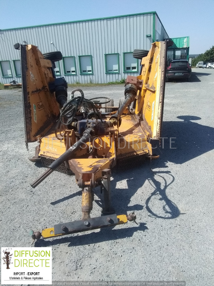 BOMFORD BROYEUR A AXE HORIZONTAL TRI WING 4600 - Maşină de tuns iarba: Foto 1 BOMFORD BROYEUR A AXE HORIZONTAL TRI WING 4600 - Maşină de tuns iarba: Foto 1