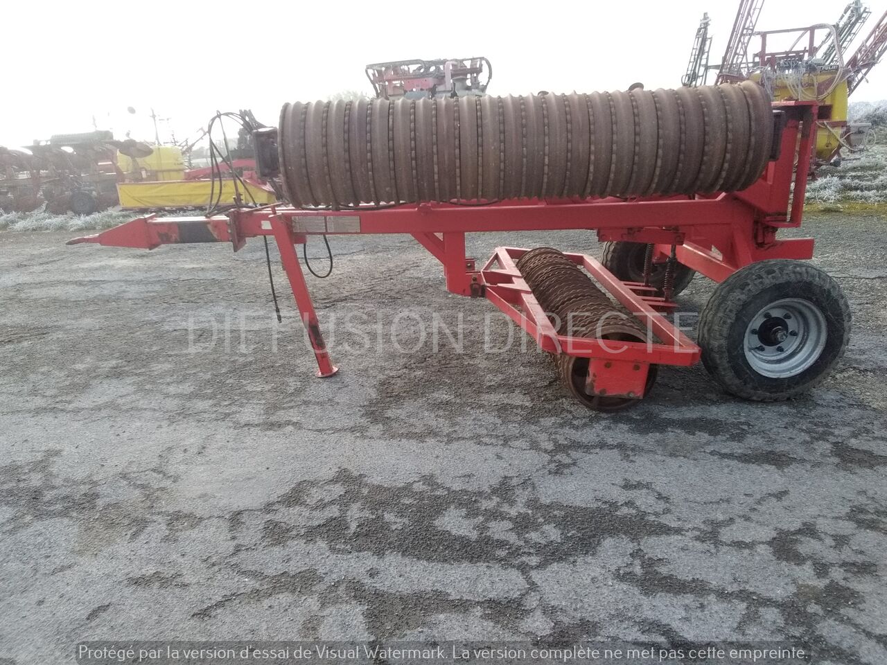 QUIVOGNE ROULEAU CAMBRIDGE R 630 - Compactor agricola: Foto 2 QUIVOGNE ROULEAU CAMBRIDGE R 630 - Compactor agricola: Foto 2