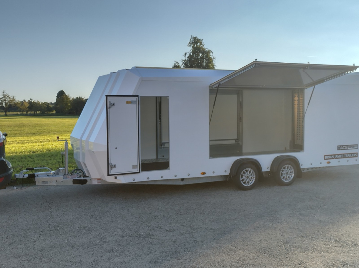 BRIAN JAMES TRAILERS RaceSport 340-5510 - Remorcă transport auto: Foto 1 BRIAN JAMES TRAILERS RaceSport 340-5510 - Remorcă transport auto: Foto 1
