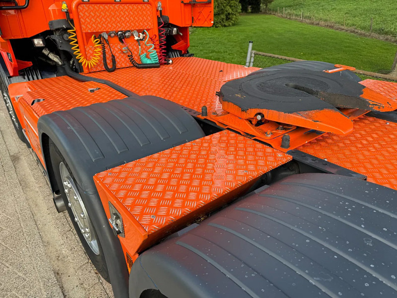Scania R560 V8 Manual-Retarder-6x2 TOP NL TRUCK - Cap tractor: Foto 5 Scania R560 V8 Manual-Retarder-6x2 TOP NL TRUCK - Cap tractor: Foto 5